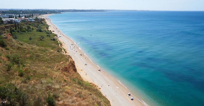 Пляжи отелей и гостиниц Севастополя в Крыму 